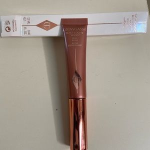Charlotte Tilbury Pinkgasm blush. Used just twice .. wrong color!